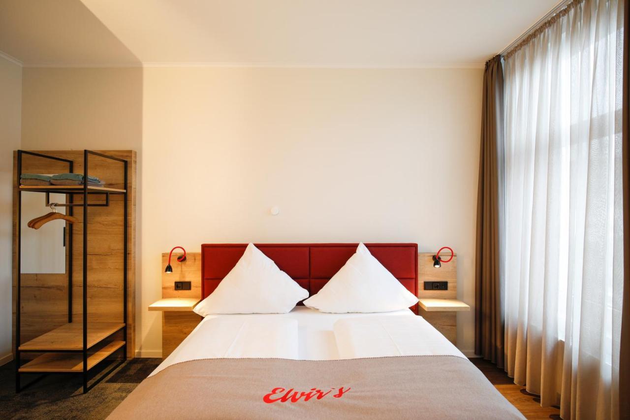Hotel Restaurant Zur Linde เวสเตอร์ชเตเดอ ภายนอก รูปภาพ