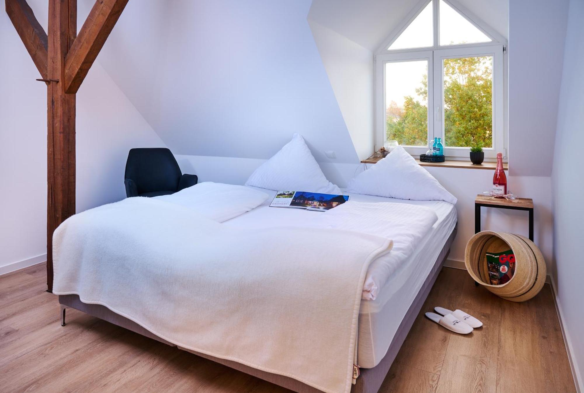 Hotel Restaurant Zur Linde เวสเตอร์ชเตเดอ ภายนอก รูปภาพ